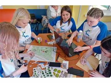 Студентки СТЭМИ представили свой проект благоустройства города Саяногорска